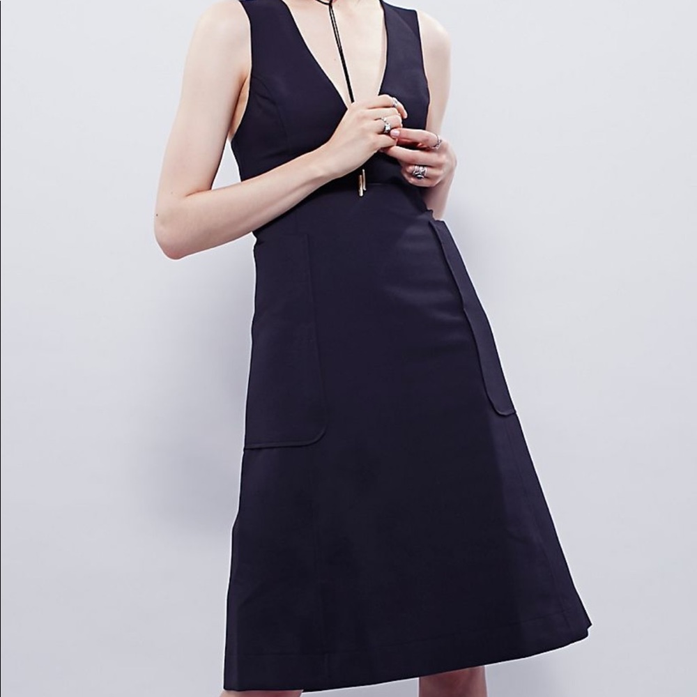 Free People rhymeLA. blk dress w/ empire peephole.
